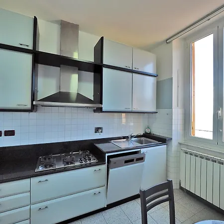 Casa Dei Marinai * Lerici