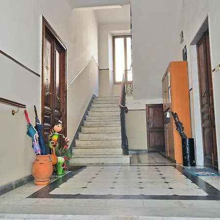 Casa Dei Marinai * Lerici