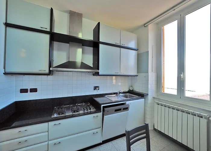 Casa Dei Marinai * Lerici